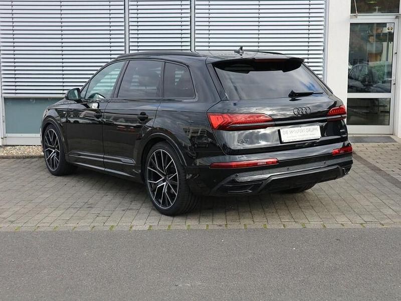 Gebraucht Audi Q7 Competition 286 PS (210 kW) 2021 Mythosschwarz metallic SUV