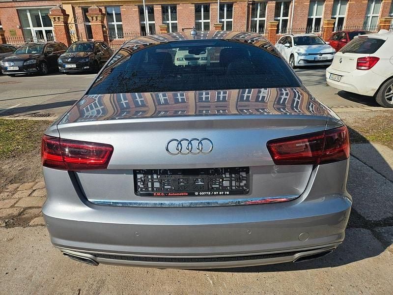 Second-hand Audi A6 S-Line 252 CP (185 kW) 2015 Argintiu Berlinǎ