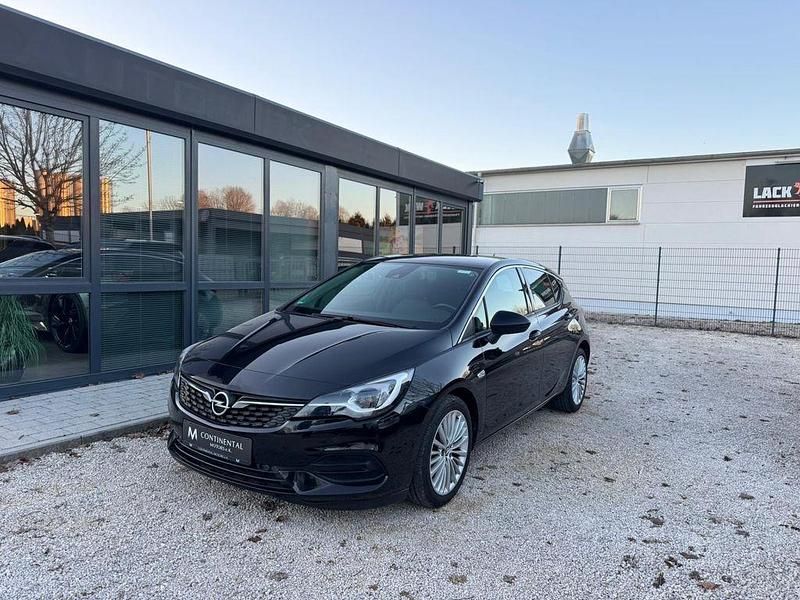Gebraucht Opel Astra 145 PS (106 kW) 2020 Schwarz Limousine