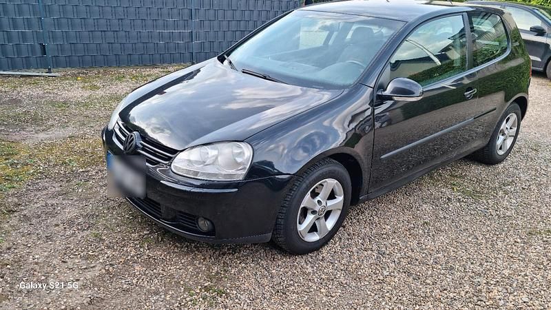 Second-hand VW Golf 80 CP (58 kW) 2006 Negru Coupe