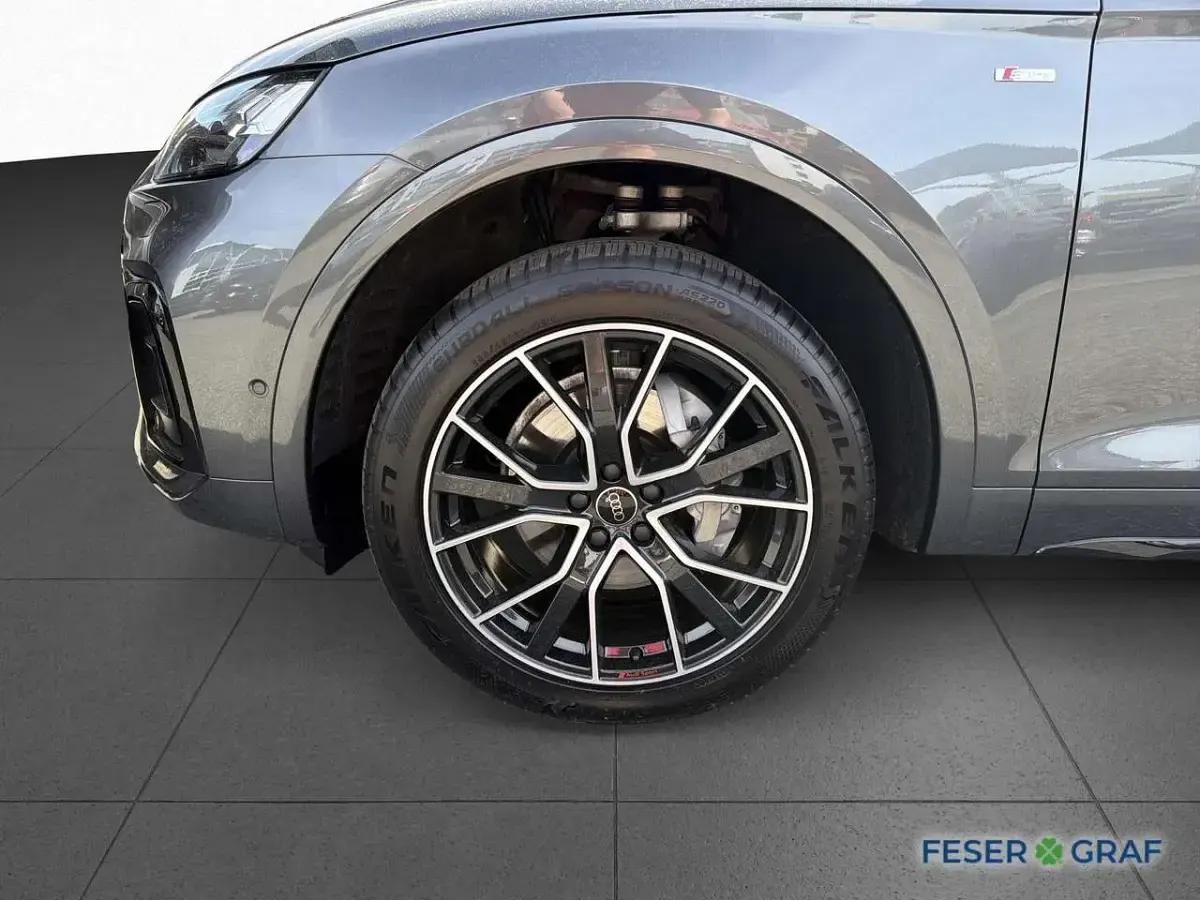 Gebraucht Audi Q5 Ambiente 204 PS (150 kW) 2025 Daytonagrau perleffekt SUV