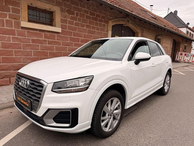 Gebraucht Audi Q2 Sport 150 PS (110 kW) 2017 Weiß SUV