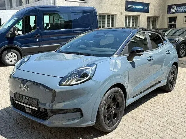 Neu Ford Puma Gen-E 124 kW (169 PS) 2026 Blau SUV