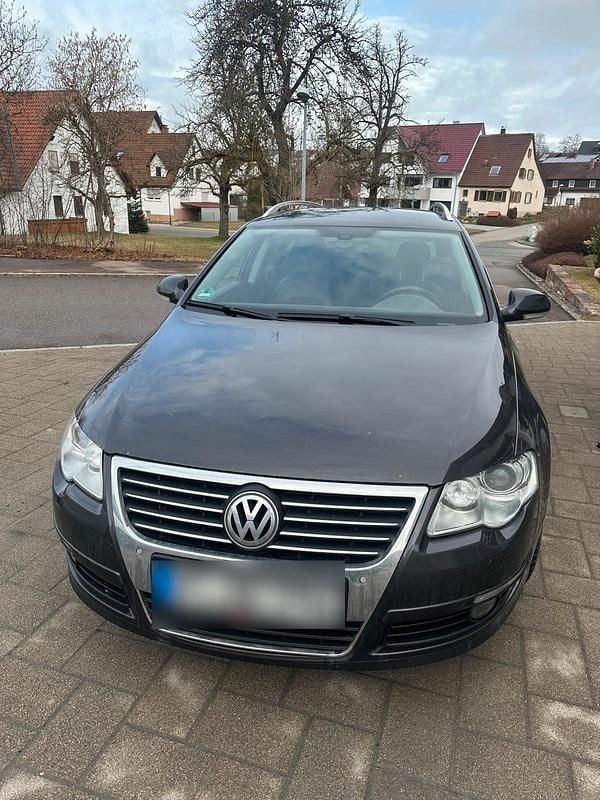 Gebraucht VW Passat 140 PS (102 kW) 2010 Schwarz Kombi