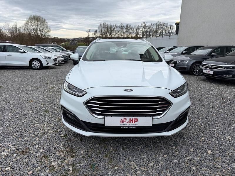 Gebraucht Ford Mondeo Titanium 150 PS (110 kW) 2022 Weiß Limousine