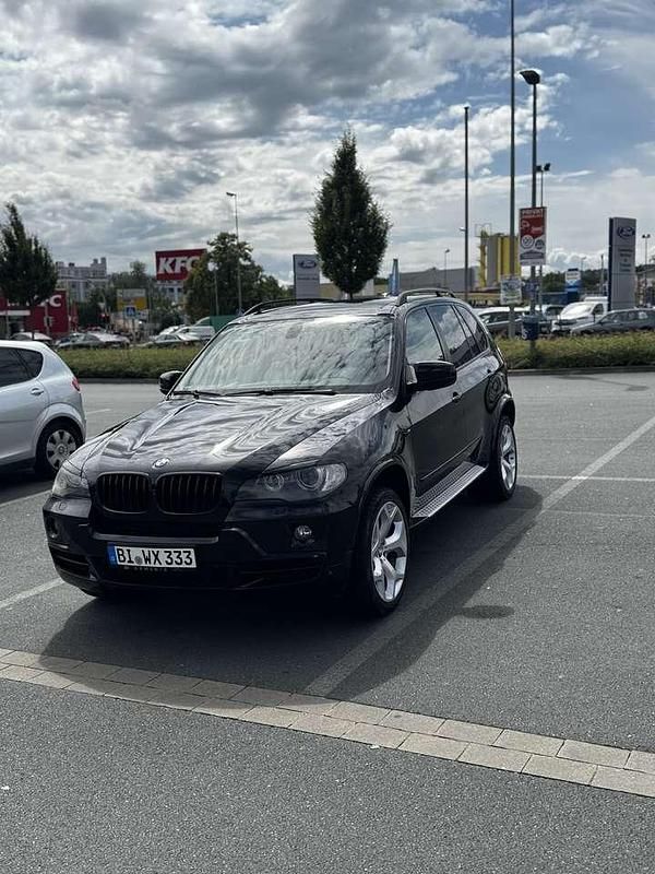 Schwarz Gebraucht 2008 BMW X5 SUV | 15.500 € - Bild 1/4