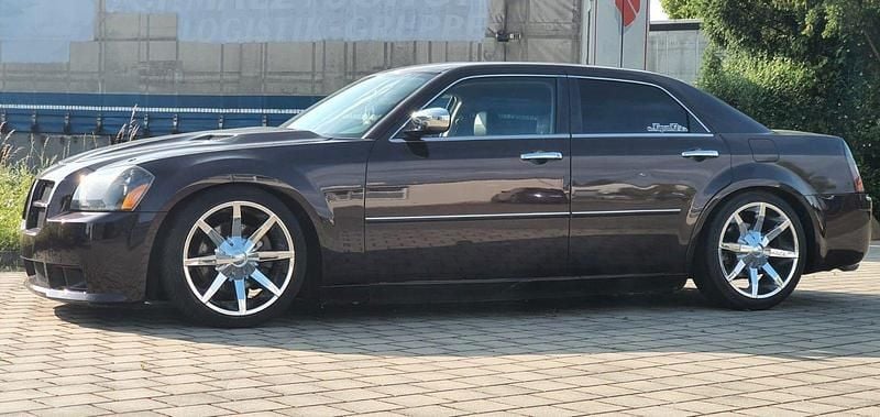 Gebraucht Chrysler 300C 340 PS (250 kW) 2005 Rot Limousine