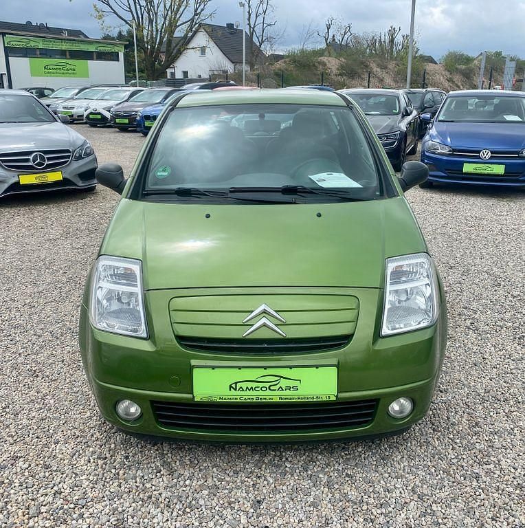Gebraucht Citroën C2 60 PS (44 kW) 2007 Grün Kleinwagen