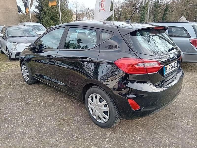 Gebraucht Ford Fiesta Trend 86 PS (63 kW) 2018 Schwarz Kleinwagen