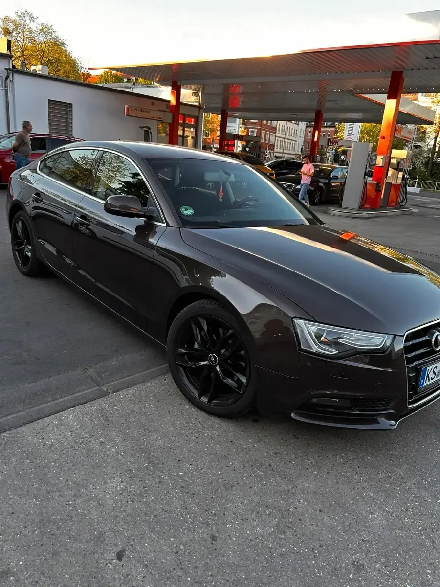 Używany Audi A5 Sportback 170 KM (125 kW) 2012 Brązowy Hatchback