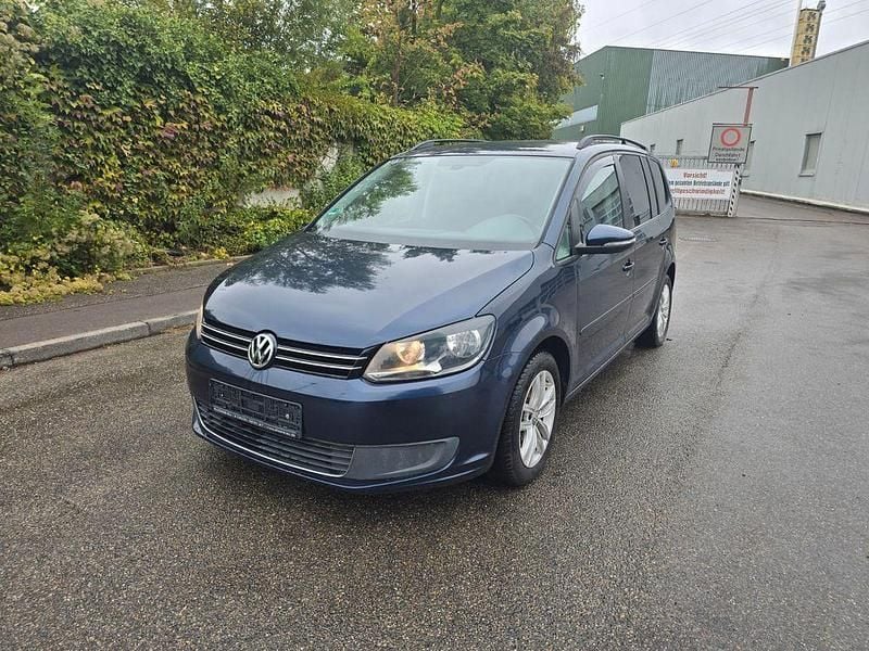 Blau Gebraucht 2012 VW Touran Comfortline Van / Kleinbus | 6.200 € (Guter Preis) - Bild 1/4