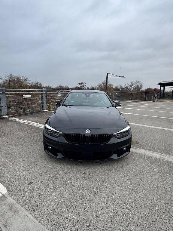 Schwarz Gebraucht 2020 BMW 440 M Sport Cabrio | 39.000 € (Teuer) - Bild 1/4
