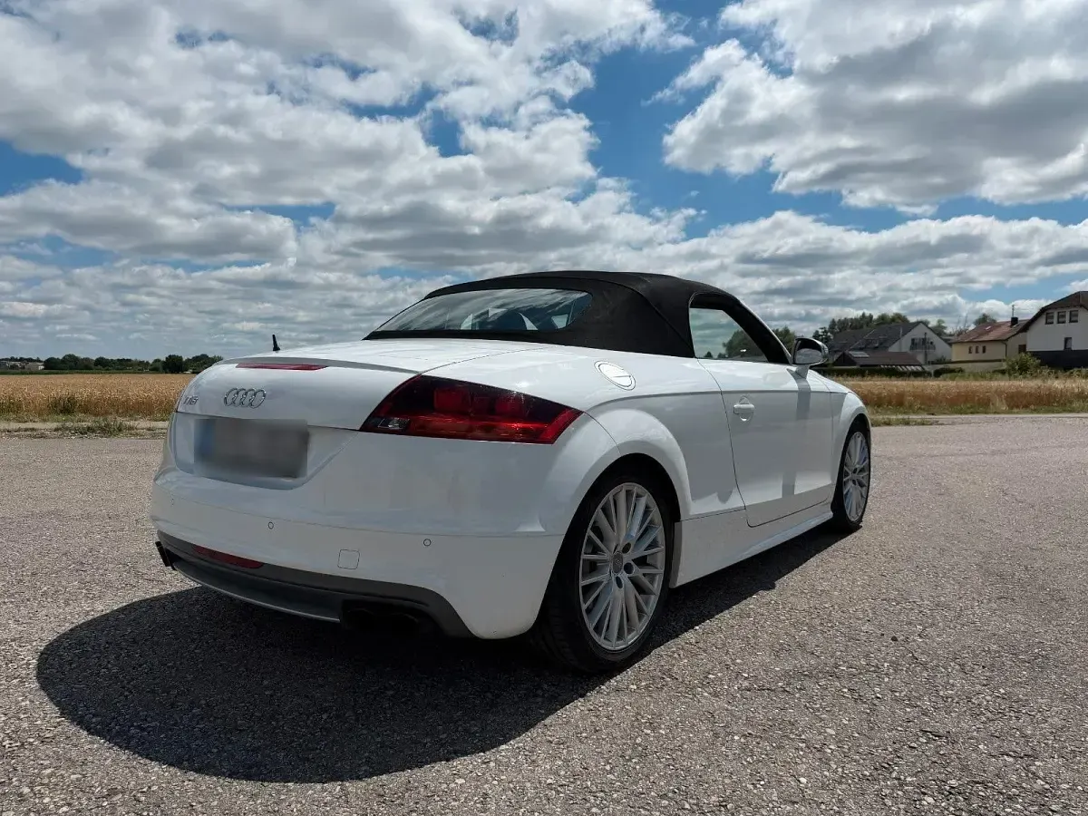 Gebraucht Audi TT Roadster Ambiente 272 PS (200 kW) 2010 Weiß Cabrio