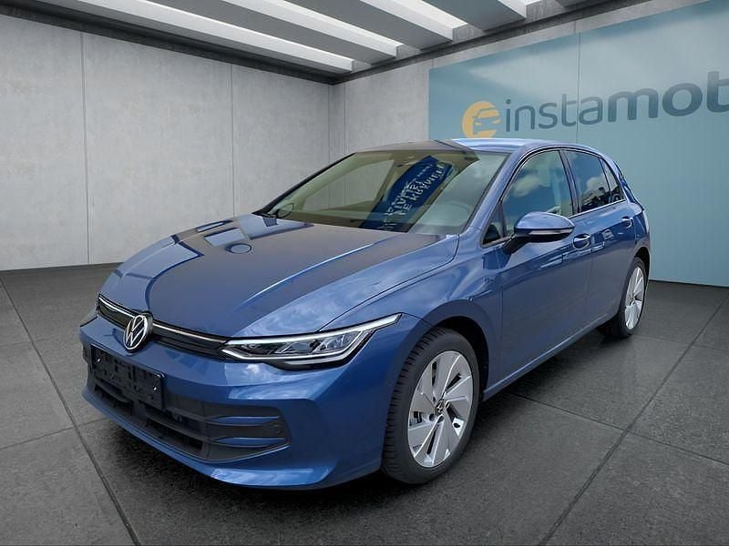 Blau Neu 2025 VW Golf VIII Kleinwagen | 25.949 € (Guter Preis) - Bild 1/4