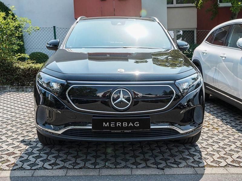 Gebraucht Mercedes EQA250 Progressive 139 kW (190 PS) 2021 Nachtschwarz SUV