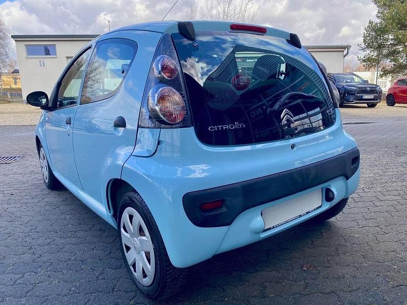 Gebraucht Citroën C1 Attraction 68 PS (50 kW) 2012 Blau Kleinwagen