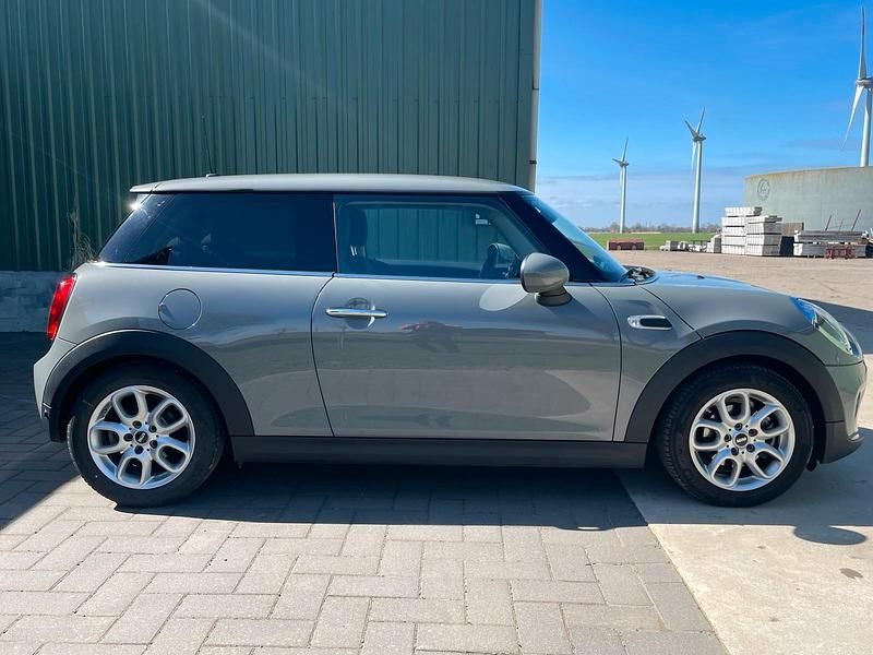 Second-hand Mini ONE 102 CP (75 kW) 2017 Gri Hatchback