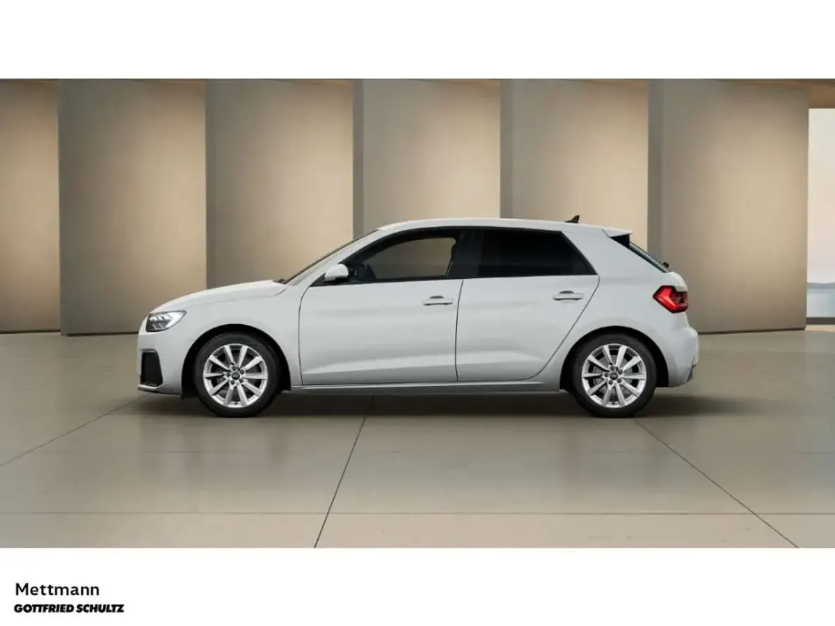 Gebraucht Audi A1 Sportback Ambiente 95 PS (69 kW) 2025 Weiss Kleinwagen