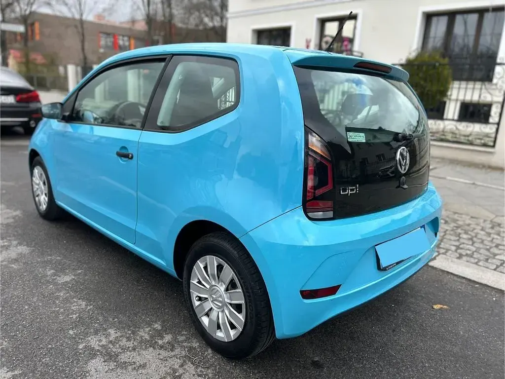 Usado VW up! 60 CV (44 kW) 2018 Azul Utilitario
