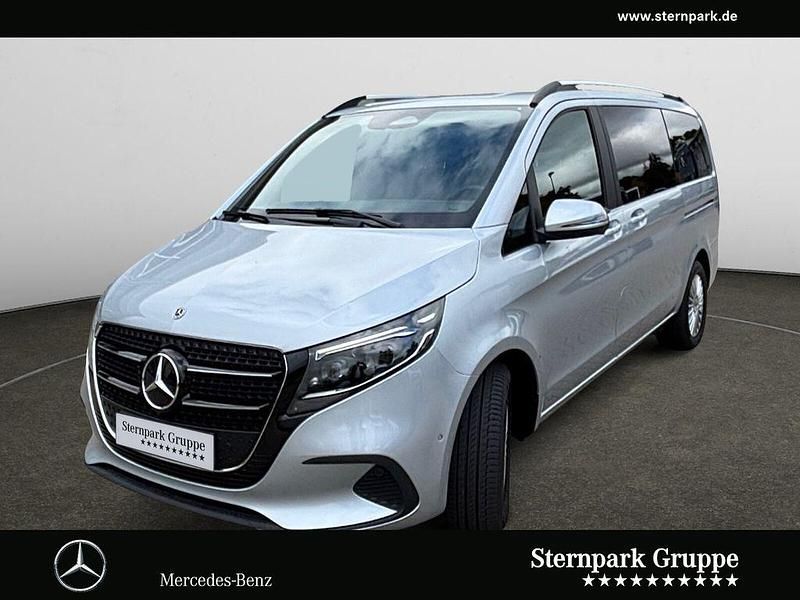 Silber Gebraucht 2024 Mercedes V300 Style Van / Kleinbus | 75.840 € (Fairer Preis) - Bild 1/4