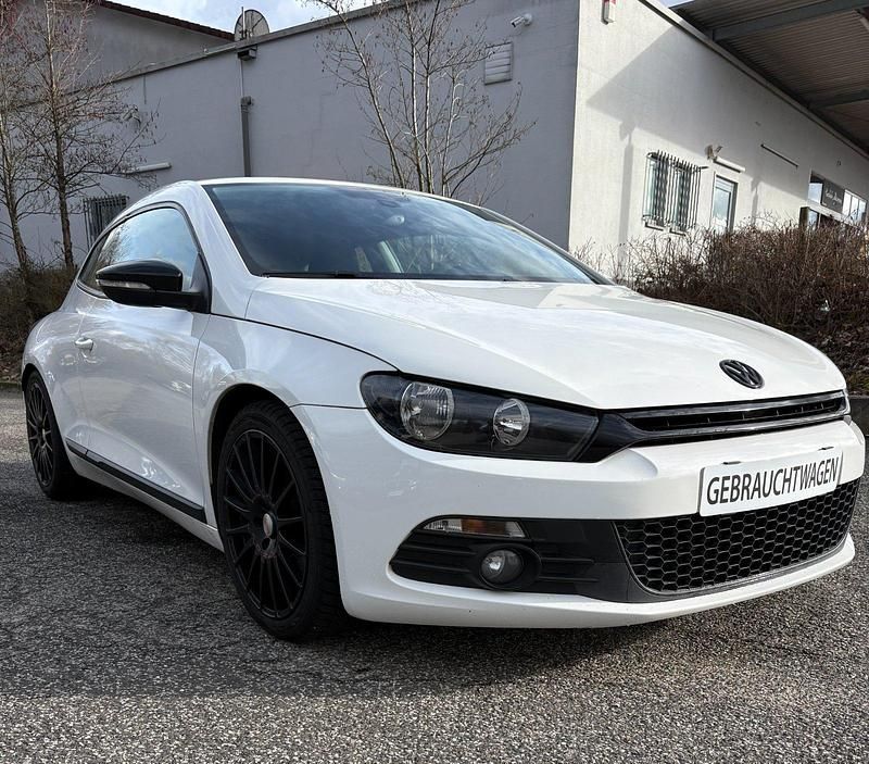 Gebraucht VW Scirocco Sport 122 PS (89 kW) 2009 Weiß Coupé