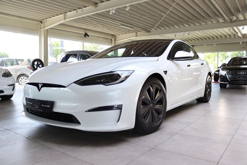 Weiß Gebraucht 2023 Tesla Model S Limousine | 65.990 € (Etwas zu teuer) - Bild 1/4