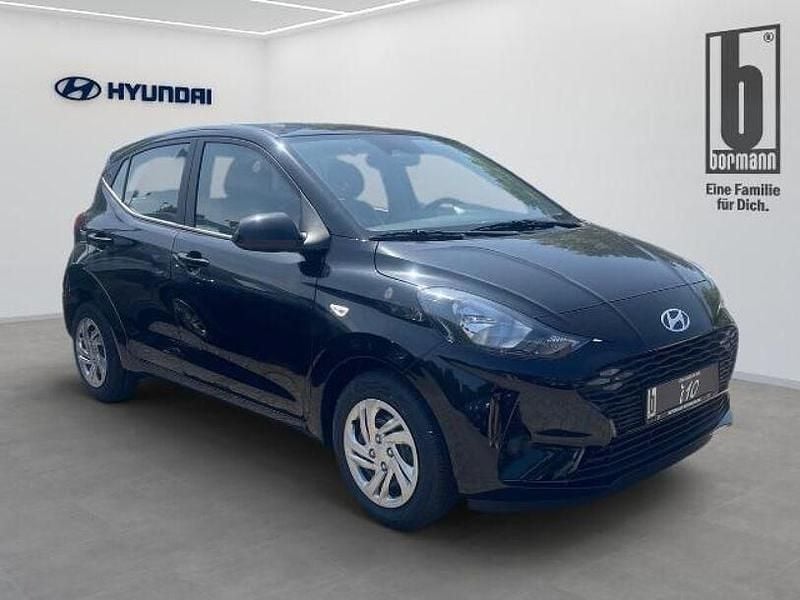 Gebraucht Hyundai i10 Select 63 PS (46 kW) 2025 Grau Kleinwagen