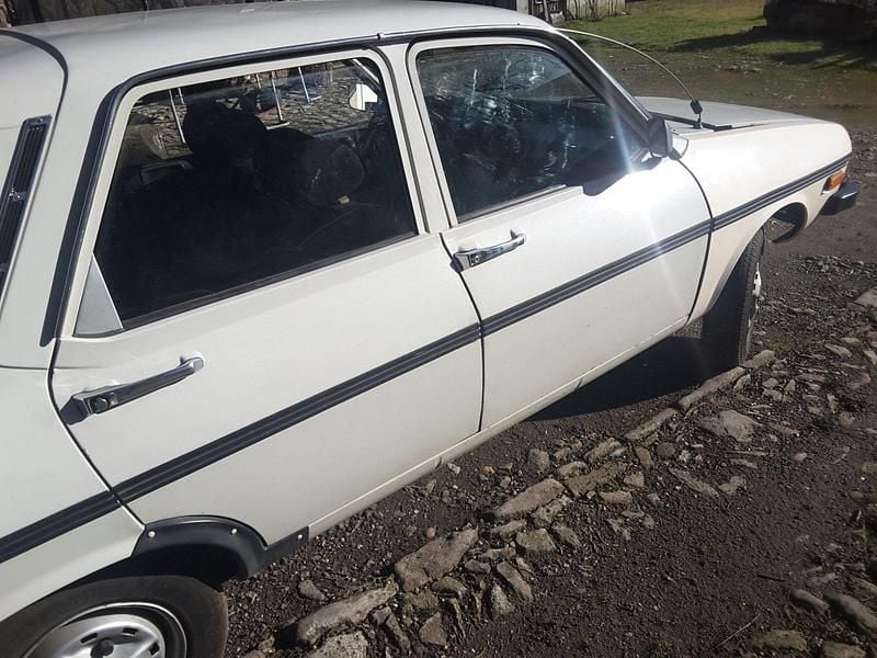 Gebraucht Dacia 1310 50 PS (36 kW) 1984 Weiß Limousine