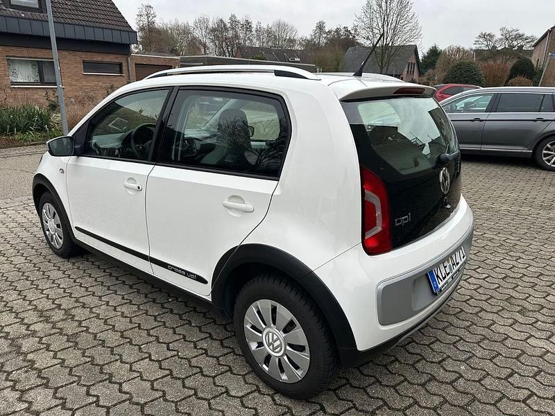 Gebraucht VW cross up! 75 PS (55 kW) 2013 Weiß Kleinwagen
