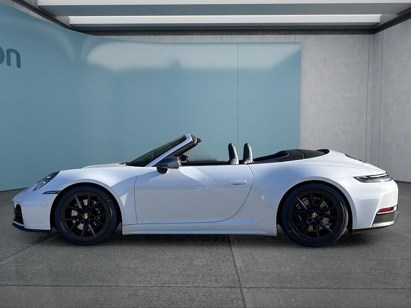 Gebraucht Porsche 911 Carrera Cabriolet 394 PS (289 kW) 2025 Grau Cabrio