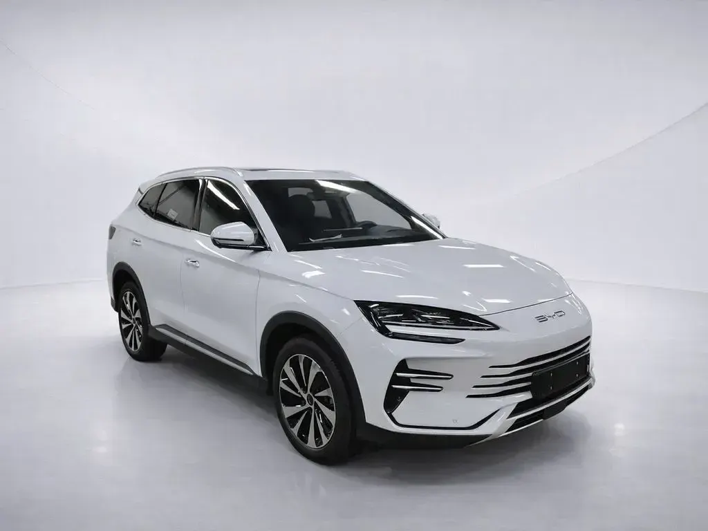 Używany BYD Seal U Boost 218 KM (160 kW) 2025 Biały SUV