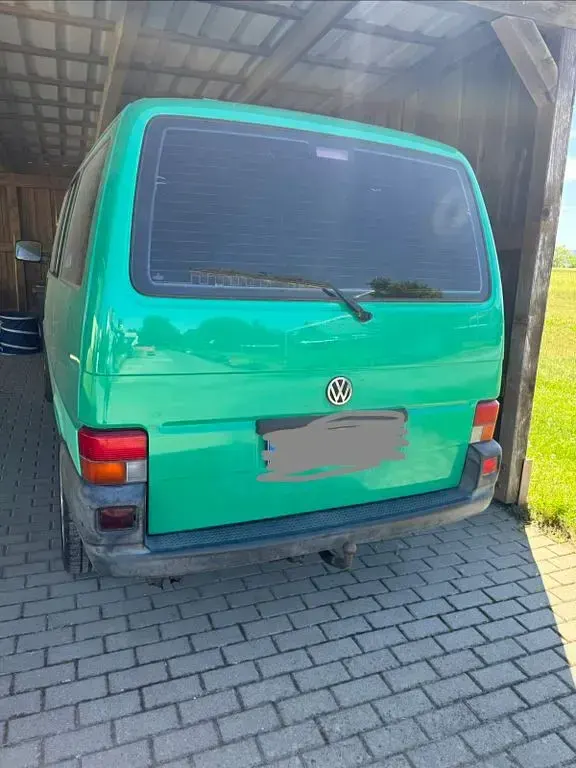 Gebraucht VW T4 102 PS (75 kW) 2000 Grün Van