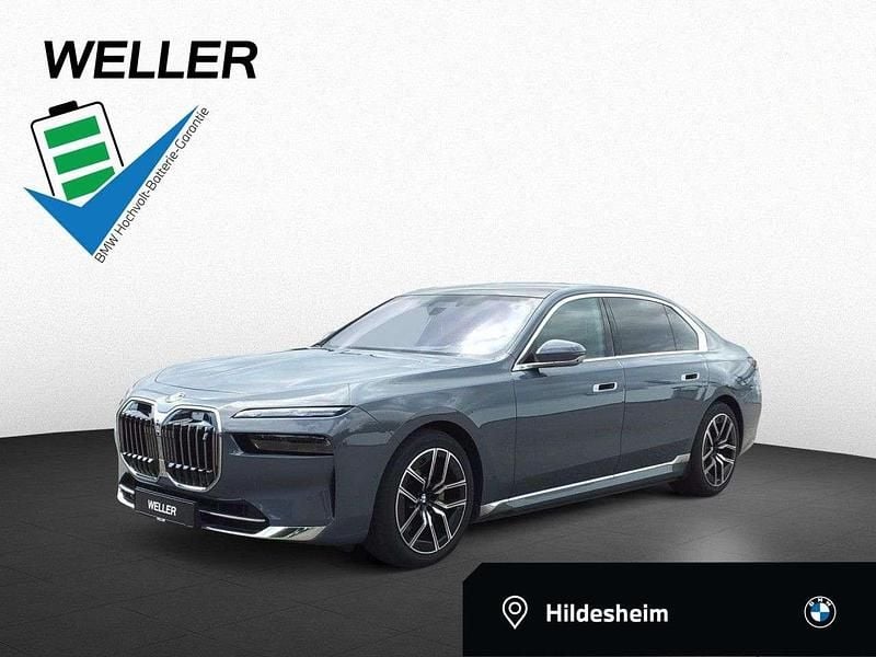 Grau Gebraucht 2024 BMW i7 Executive Limousine | 71.490 € (Fairer Preis) - Bild 1/3