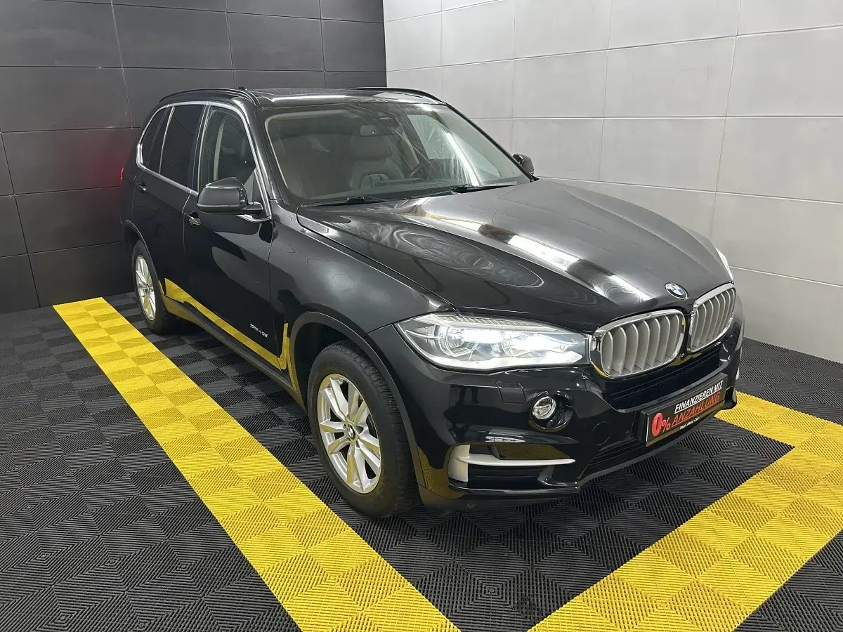 Gebraucht BMW X5 Comfort Edition 313 PS (230 kW) 2014 Black sapphire metallic SUV