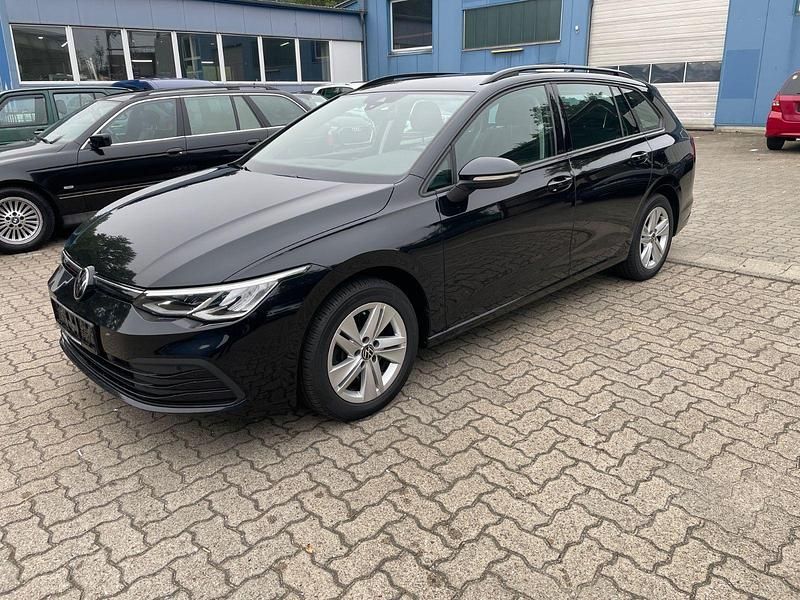 Schwarz Gebraucht 2023 VW Golf VIII Kombi | 15.350 € (Superpreis) - Bild 1/4