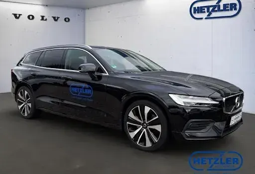 Gebraucht Volvo V60 Business Edition 310 PS (228 kW) 2019 Schwarz Kombi