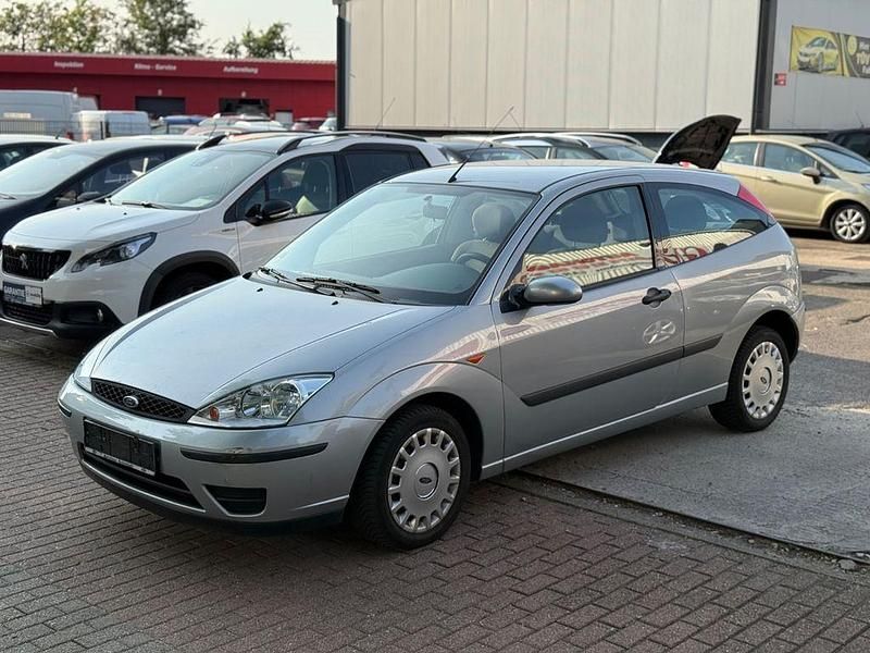 Silber Gebraucht 2004 Ford Focus Viva X Limousine | 1.799 € (Fairer Preis) - Bild 1/4