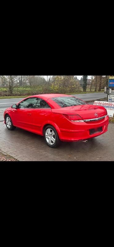 Gebraucht Opel Astra Cabriolet 140 PS (102 kW) 2010 Cabrio