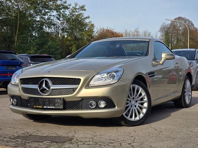 Beige Gebraucht 2012 Mercedes SLK250 Cabrio | 17.990 € (Superpreis) - Bild 1/4