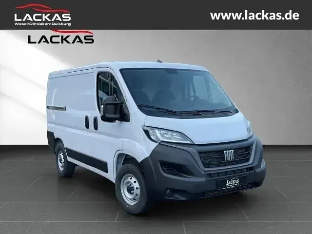 Gebraucht Fiat Ducato 120 PS (88 kW) 2023 Weiss Van