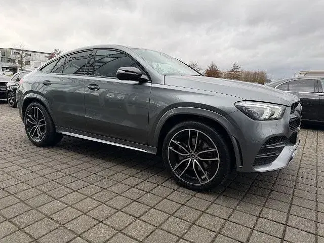 Gebraucht Mercedes GLE400 330 PS (242 kW) 2024 SUV