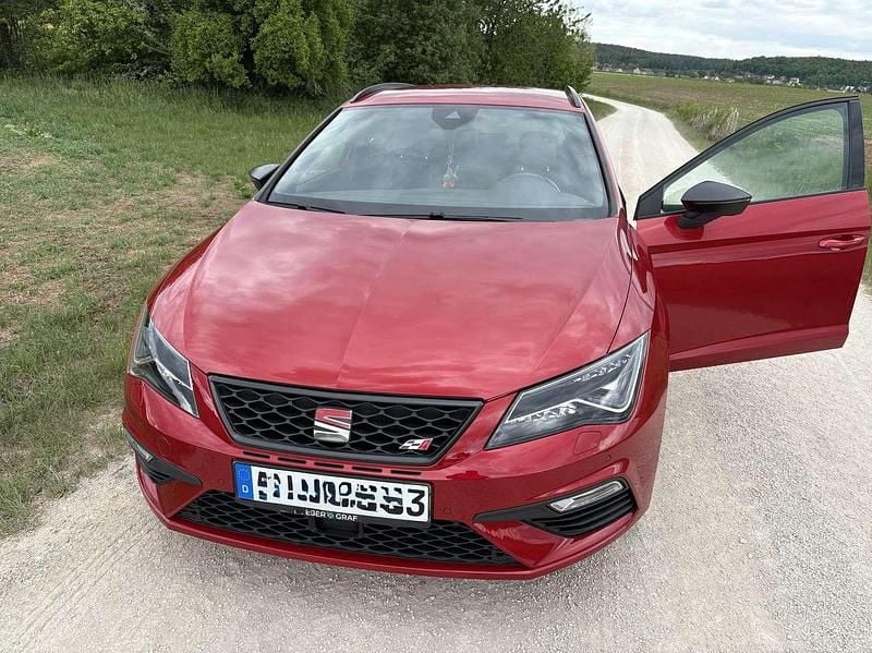 Gebraucht Seat Leon CUPRA 300 PS (220 kW) 2018 Rot Kombi