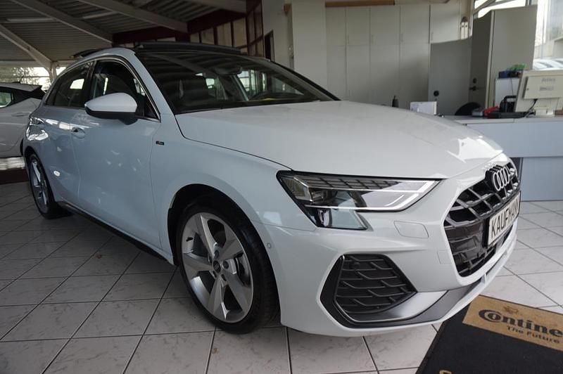 Gebraucht Audi A3 S-Line 150 PS (110 kW) 2025 Weiß Limousine