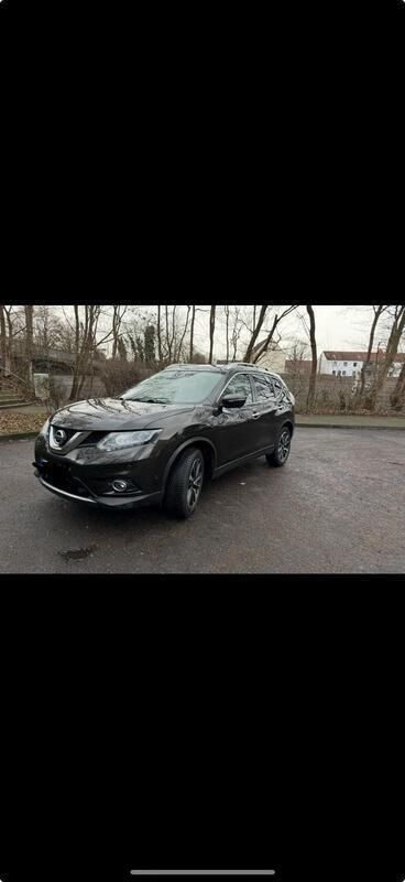 Braun Gebraucht 2017 Nissan X-Trail SUV | 11.500 € (Guter Preis) - Bild 1/4