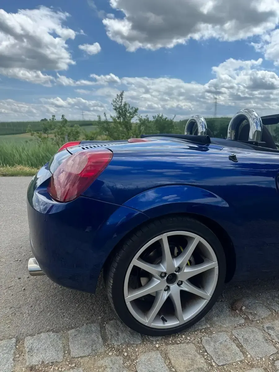 Gebraucht Toyota MR2 140 PS (102 kW) 2000 Blau Cabrio