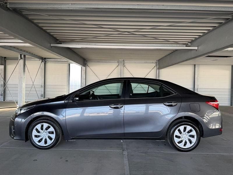 Gebraucht Toyota Corolla 132 PS (97 kW) 2016 Grau Limousine