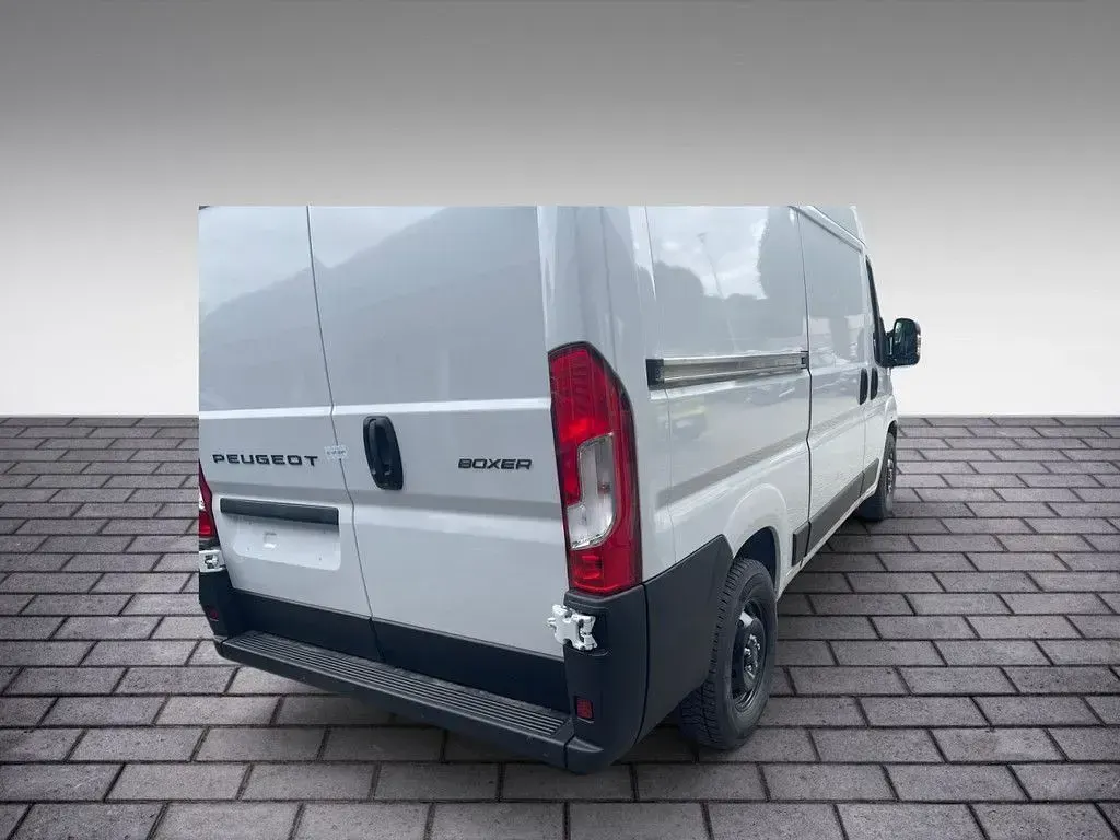 Neu Peugeot Boxer 140 PS (102 kW) 2026 Weiss Van