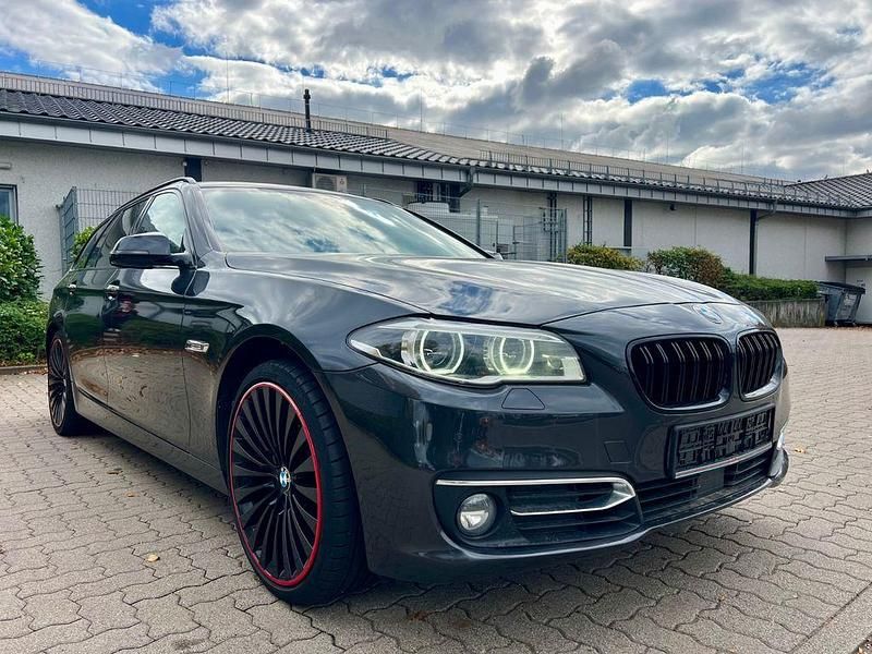 Grau Gebraucht 2014 BMW 535 Luxury Line Kombi | 11.500 € (Guter Preis) - Bild 1/4