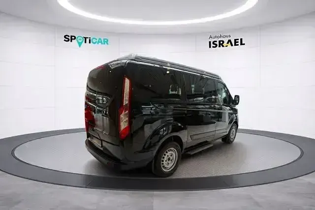Gebraucht Buerstner Copa 131 PS (96 kW) 2022 Obsidian schwarz (metallic) Van