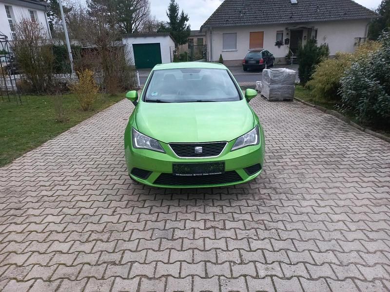 Gebraucht Seat Ibiza 70 PS (51 kW) 2013 Grau Kleinwagen